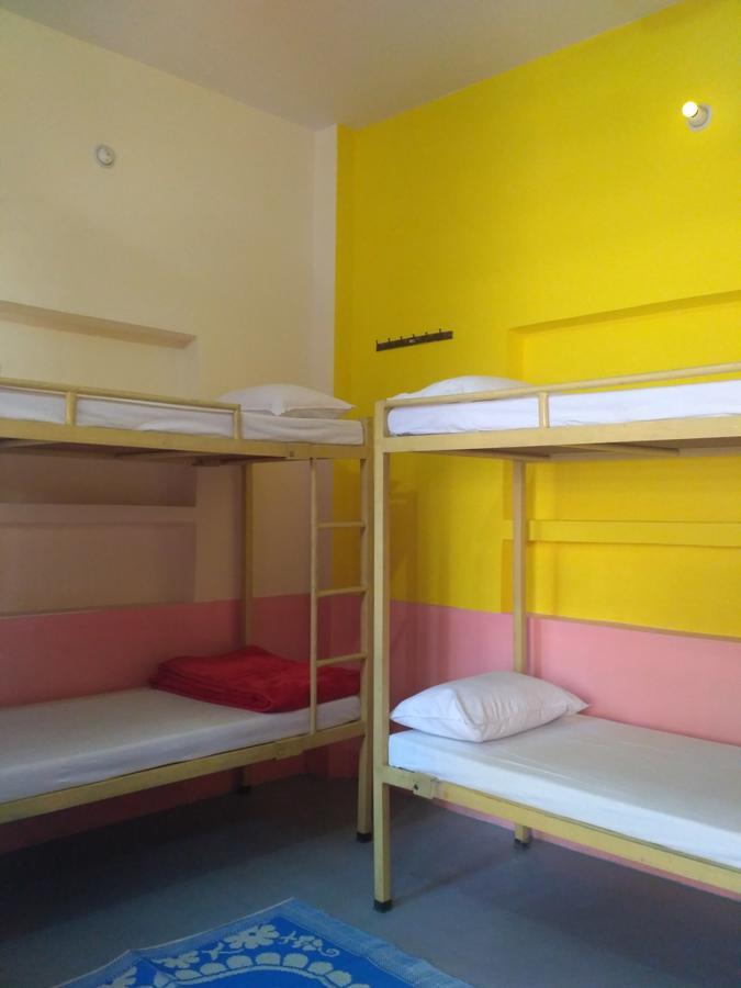 Bliss Guest House Assi Ghat Benares Buitenkant foto